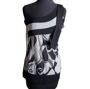 Vanity one shoulder paisley print top size large